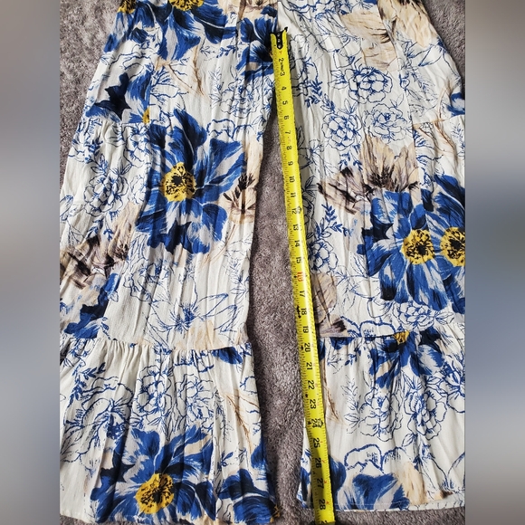 *NWT* ILLA ILLA Floral Wide Leg Jumpsuit Blue White Boho Tiered Ruffle Hem SMALL - Picture 7 of 10